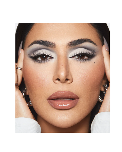Creamy Obsessions Eyeshadow Palette Huda Beauty
